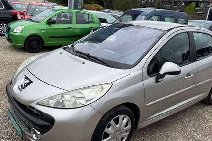 Peugeot 207 175.000 km 1.999 &euro; Essen 45147
