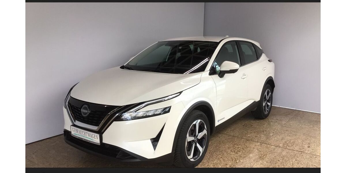 Nissan Qashqai 13.000 km 27.940 &euro; Neumarkt 92318