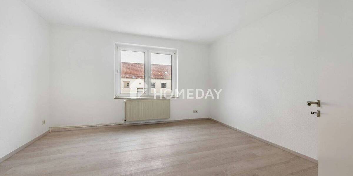 Etagenwohnung Genthin - 3 Zimmer, 65 m&sup2;, 59.000&euro; | Angebot:26290246