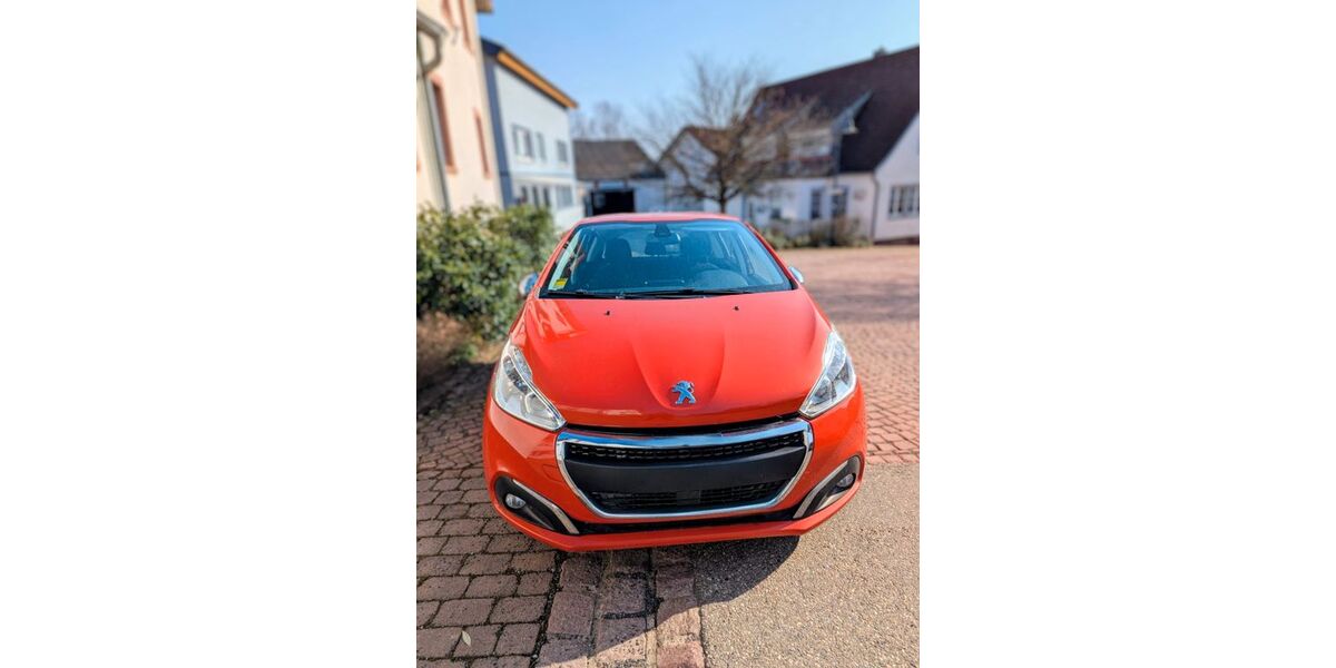 Peugeot 208 91.047 km 5.000 &euro; Gemünden am Main 97737