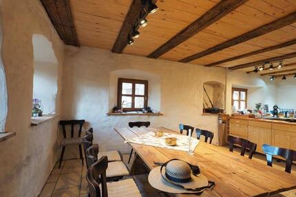Haus Mühlhausen - 8 Zimmer, 520 m&sup2;, 929.000&euro; | Angebot:26051316