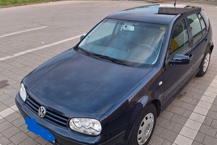 VW Golf 268.000 km 1.500 &euro; weidenbach 91746