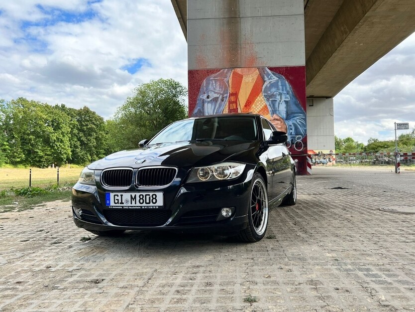 320 d