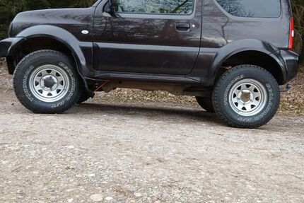 Suzuki Jimny 72.000 km 22.000 &euro; Bad Abbach 93077