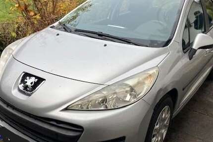 Peugeot 207 56.000 km 3.900 € Mannheim 68239