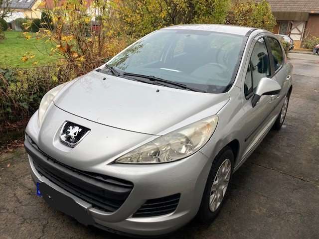 Peugeot 207 56.000 km 3.900 € Mannheim 68239