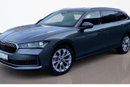 Skoda Superb 4.500 km 44.530 &euro; Eggenfelden LK Pfarrkirchen 84307