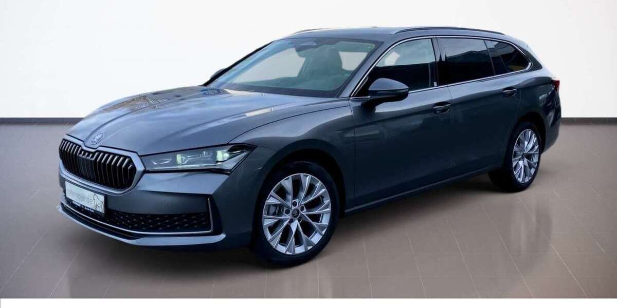 Skoda Superb 4.500 km 44.530 &euro; Eggenfelden LK Pfarrkirchen 84307