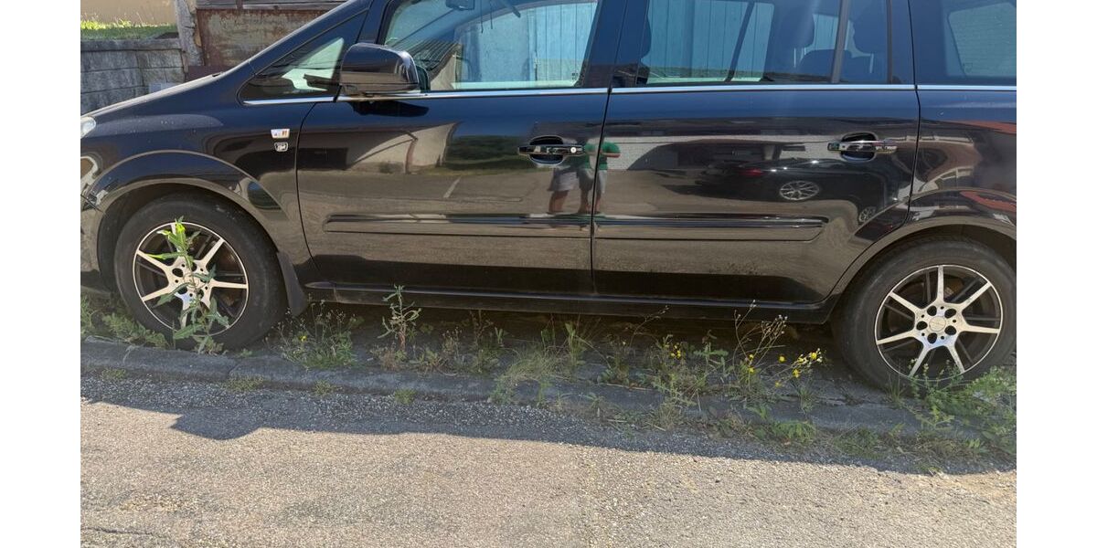 Opel Zafira 350.000 km 1.200 &euro; Horb 72160