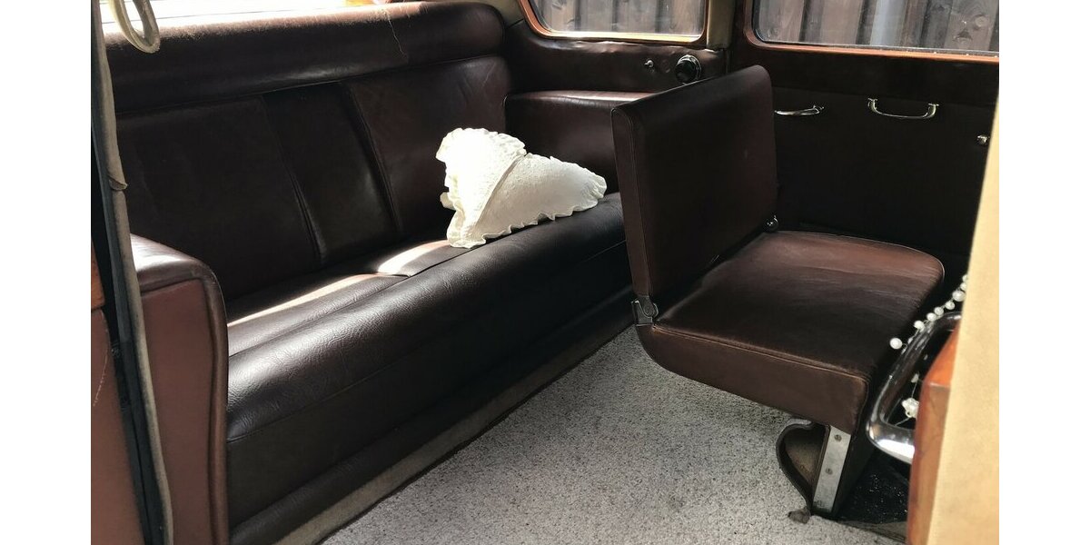 Austin Rover Austin Vanden Plas Princess Saloncar A135 67.679 km 14.999 &euro; Hamburg 22339