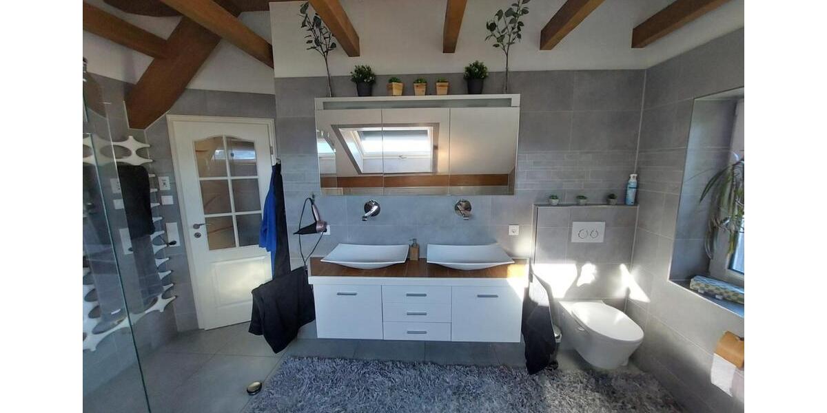 Dachgeschoßwohnung in Traumlage mit Kachelofen 3 zimmer