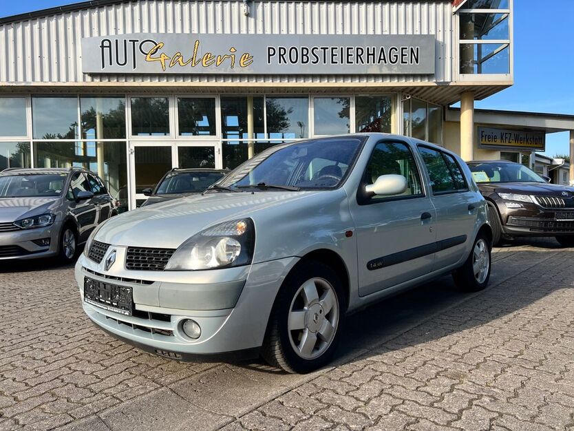 Renault Clio 85.500 km 5.490 € Probsteierhagen bei Kiel 24253