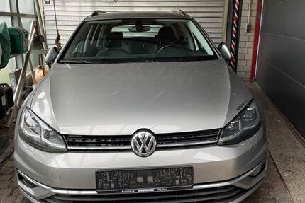 VW Golf 119.000 km 14.950 &euro; Lützelbach 64750