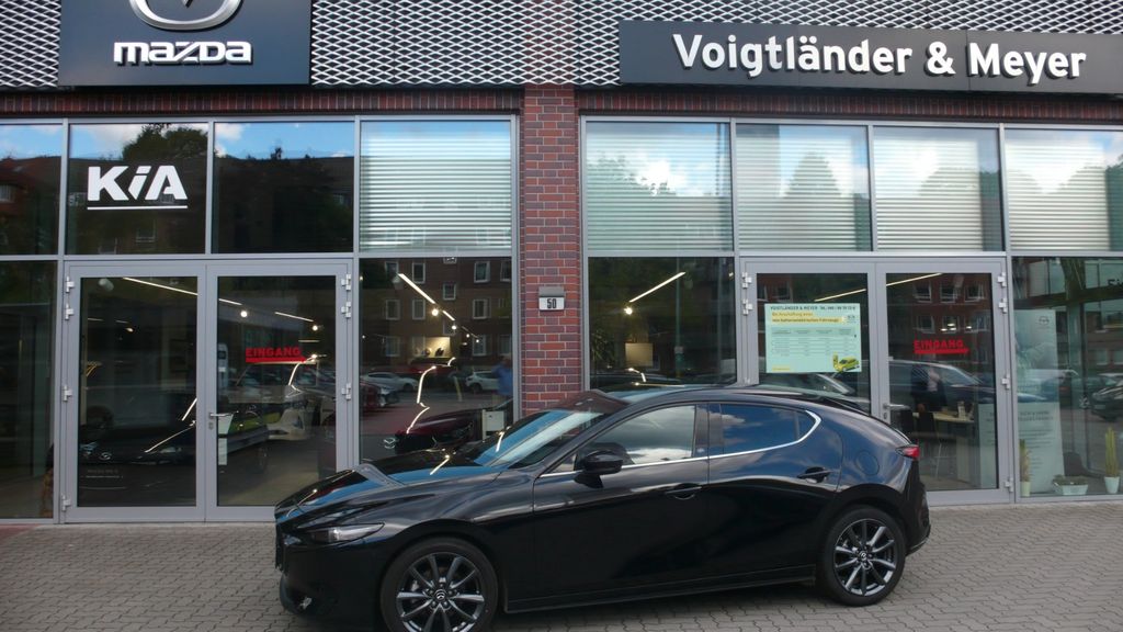 Mazda 3 52.636 km 21.884 &euro; Hamburg 22049