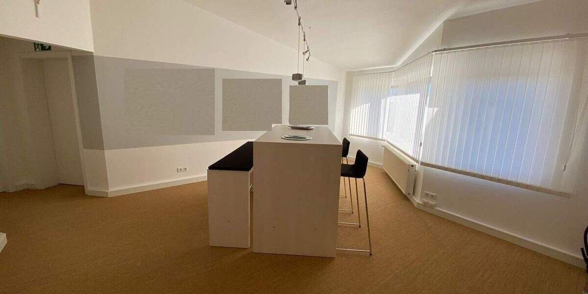 Gewerbeobjekt Bad Honnef Aegidienberg - 6 Zimmer, 153 m&sup2;, 995&euro; | Angebot:24837573