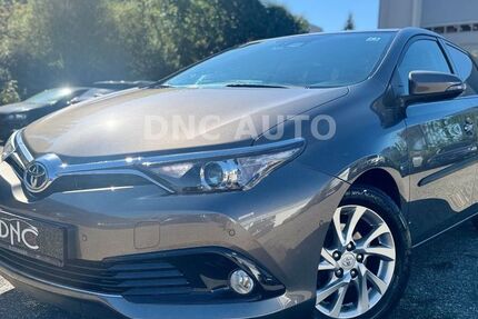 Toyota Auris 105.000 km 13.999 € Tuttlingen 78532