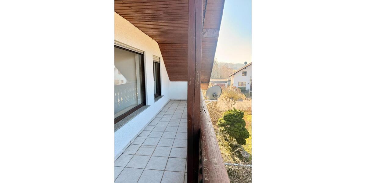 Etagenwohnung Buseck - 2 Zimmer, 74 m&sup2;, 750&euro; | Angebot:25415135