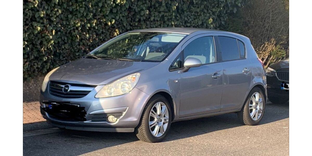 Opel Corsa 96.000 km 3.900 &euro; Bad Vilbel 61118