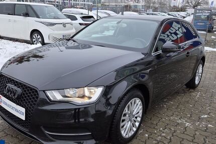 Audi A3 145.615 km 9.999 &euro; Wolfsburg 38446