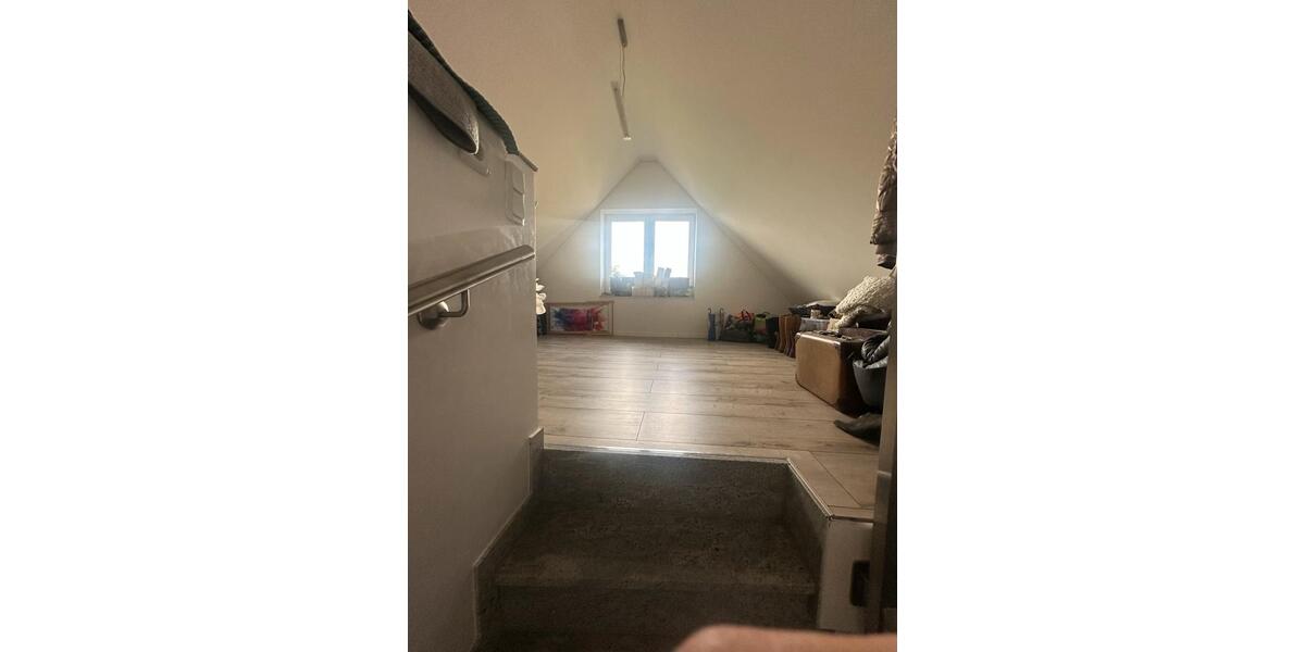 Etagenwohnung Embsen - 4 Zimmer, 93 m&sup2;, 1.300&euro; | Angebot:26611290