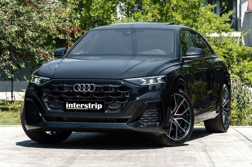 Audi Q8 8.900 km 83.490 € Langweid am Lech 86462