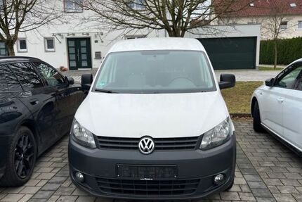 VW Caddy 144.100 km 8.800 € Kirchheim bei München 85551