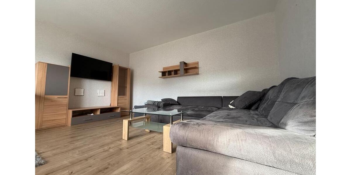 2-Zimmer-Wohnung mit Terrasse: Möbel aufstellen & einziehen! 2 zimmer