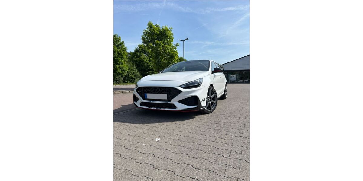 Hyundai i30 33.000 km 23.500 &euro; Barbelroth 76889
