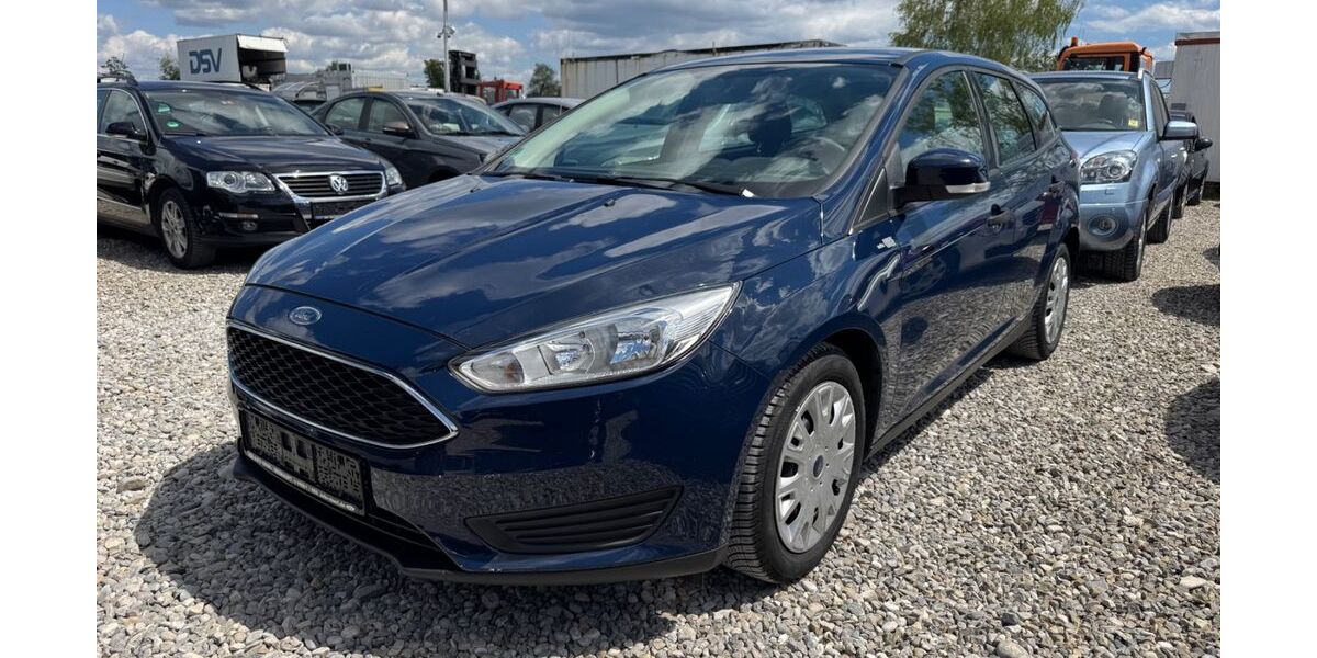 Ford Focus 176.000 km 3.990 &euro; München 81829
