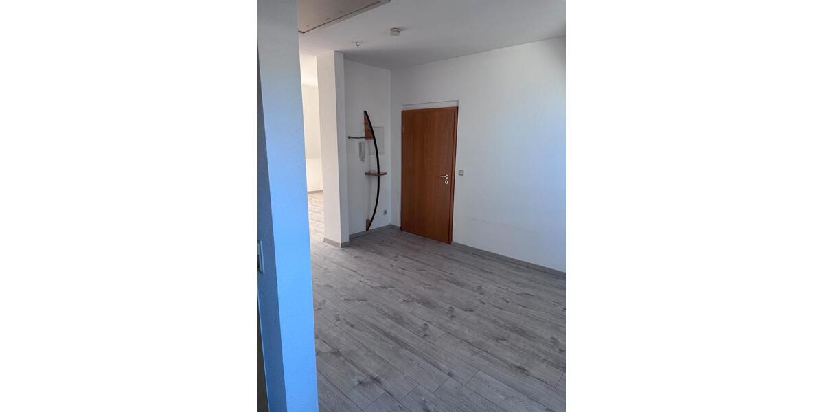 Dachgeschoßwohnung Pforzheim Büchenbronn - 2 Zimmer, 58 m&sup2;, 890&euro; | Angebot:26672442