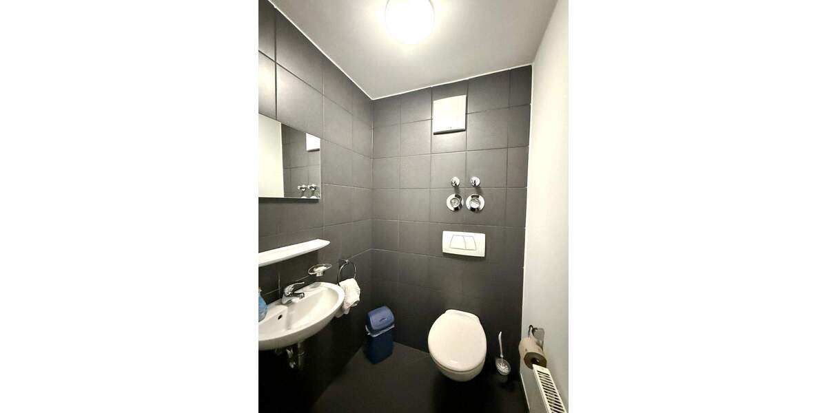 Gewerbeobjekt Regensburg Stadtamhof - 8 Zimmer, 238 m&sup2;, 1.045.000&euro; | Angebot:24114321