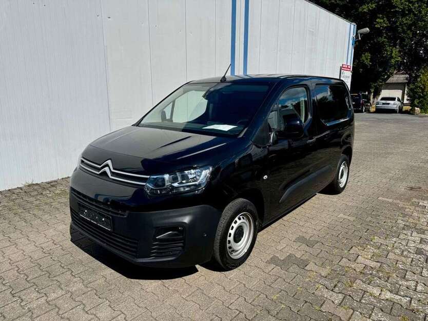 Citroen Berlingo 49.000 km 16.660 € Bad Salzuflen 32107