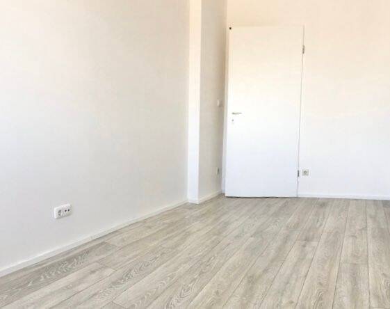 Etagenwohnung Freilassing Aumühle - 3 Zimmer, 77 m&sup2;, 990&euro; | Angebot:26908723