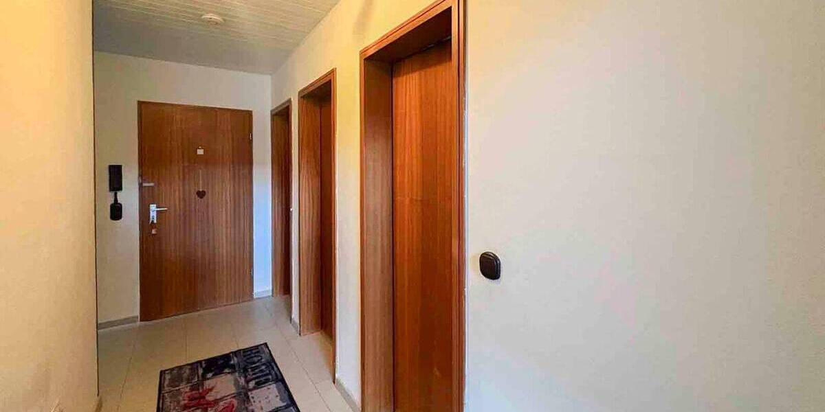 Etagenwohnung Augsburg Lechhausen - 3 Zimmer, 77 m&sup2;, 289.000&euro; | Angebot:26055206