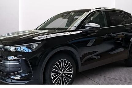 VW Tiguan 21.135 km 35.979 &euro; Neubrandenburg 17034