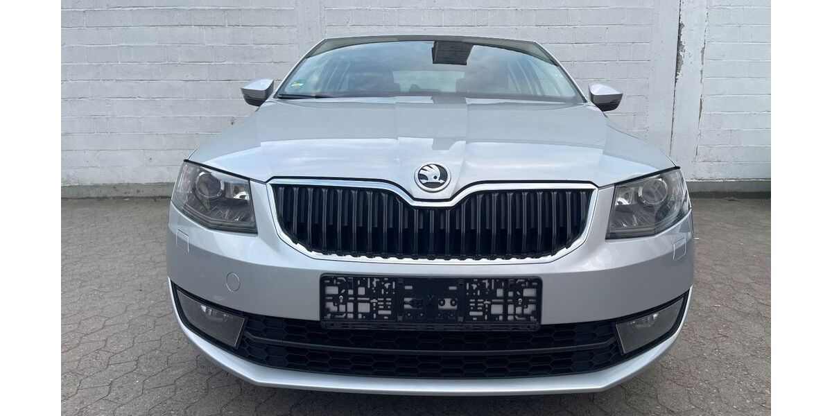 Skoda Octavia 125.900 km 8.900 &euro; Pfungstadt 64319