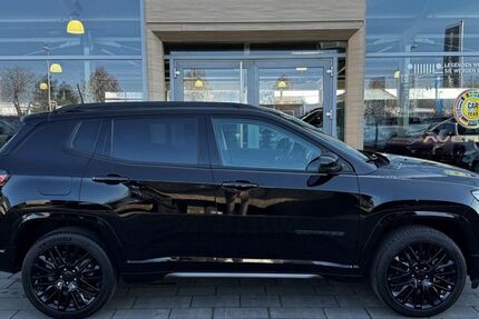 Jeep Compass 25.459 km 29.190 &euro; Aschaffenburg 63741