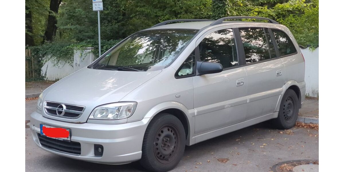 Opel Zafira 323.000 km 2.000 &euro; München 81249