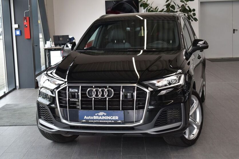 Q7