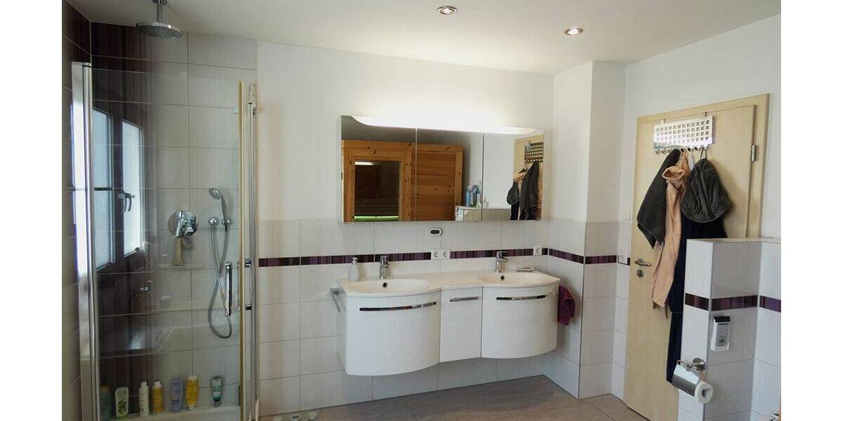 Einfamilienhaus Usingen - 6 Zimmer, 170 m&sup2;, 980.000&euro; | Angebot:26259076