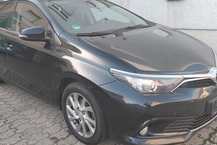 Toyota Auris 209.500 km 6.700 &euro; Germersheim 76726