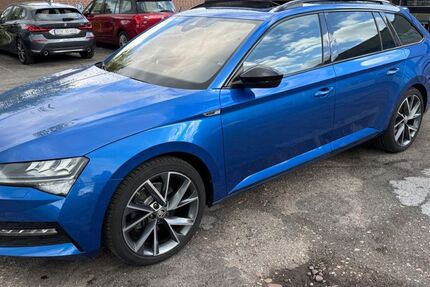 Skoda Superb 83.000 km 33.950 &euro; Ahausen (ehem. TÜV Gelände) 27367