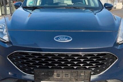 Ford Kuga 197.045 km 7.500 &euro; Karlsruhe 76199