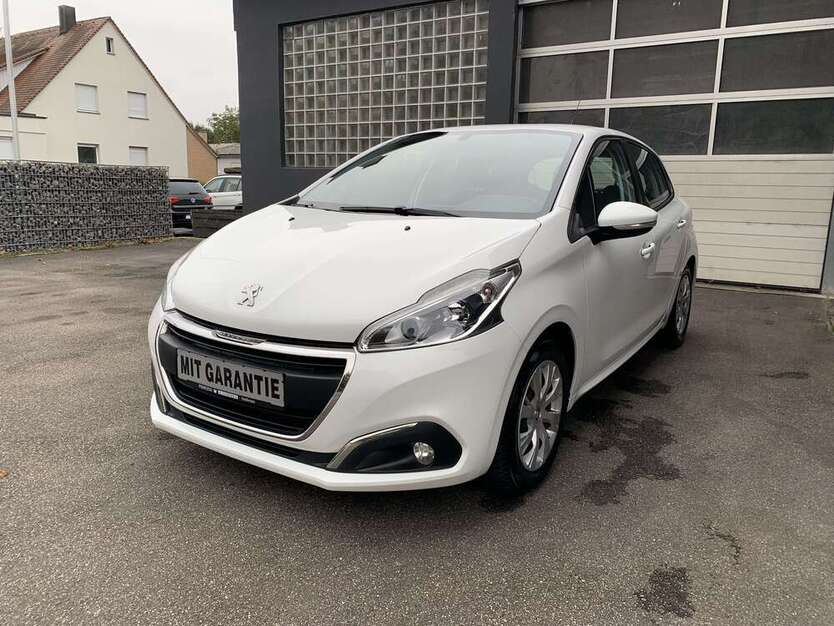 Peugeot 208 125.400 km 5.990 € Heilbronn 74081
