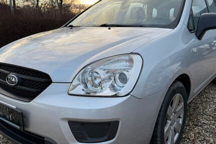 Kia Carens 155.000 km 2.790 &euro; Görlitz 02828