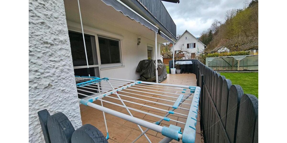 Erdgeschoßwohnung Dingolfing - 3.5 Zimmer, 97 m&sup2;, 1.300&euro; | Angebot:26036593