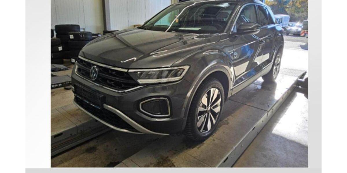 VW T-Roc 14.490 km 28.950 &euro; Dessau-Roßlau 06842