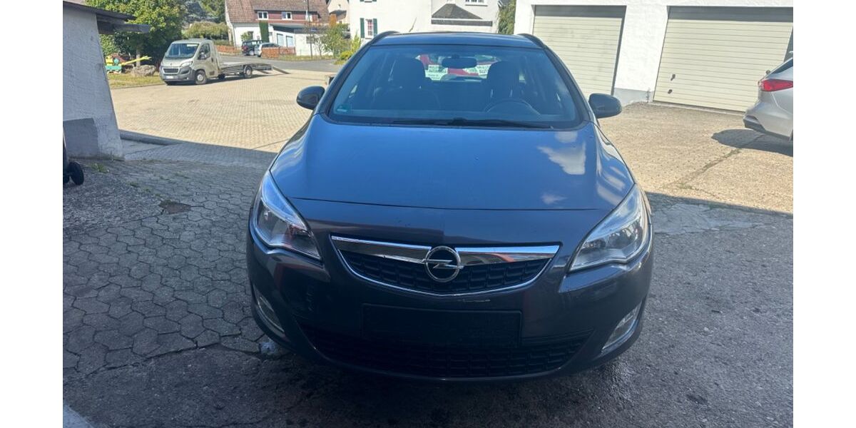 Opel Astra 282.657 km 1.350 &euro; Müllenbach 53520