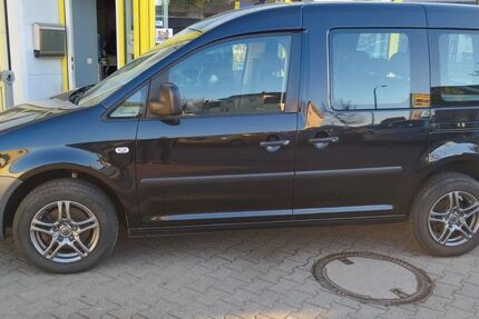 VW Caddy 138.500 km 4.850 &euro; Rathenow 14712