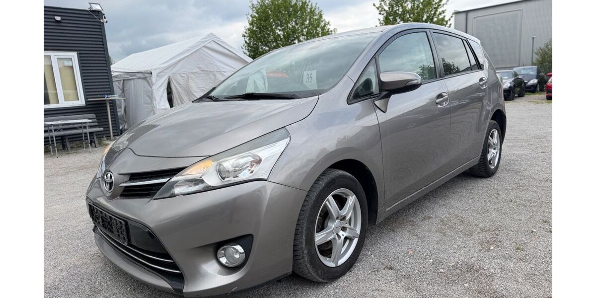Toyota Verso 344.000 km 4.500 &euro; Augsburg 86167